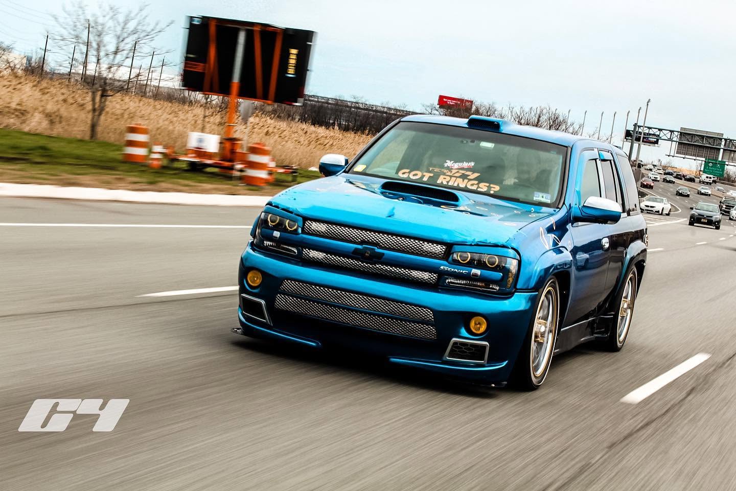 Highway front